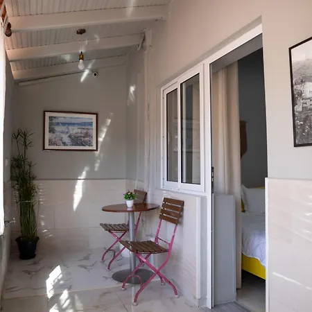 Jonian Boutique Sarandë