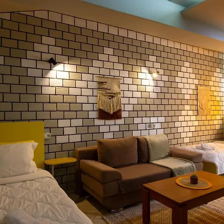 Jonian Boutique * Sarandë