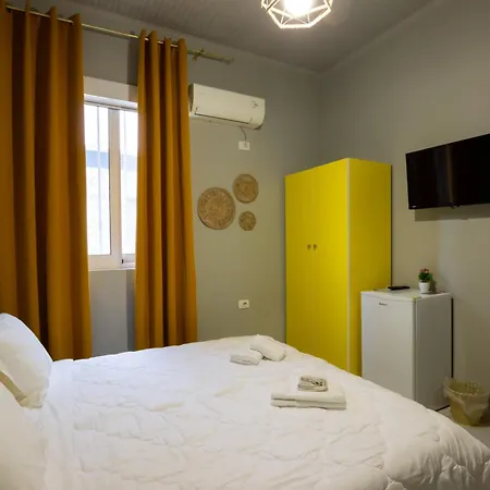 Jonian Boutique Sarandë