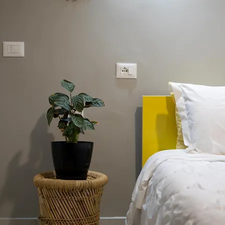 Jonian Boutique * Sarandë