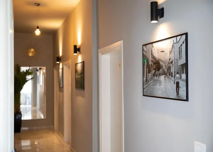 Jonian Boutique شقة *