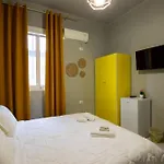 Jonian Boutique Sarandë